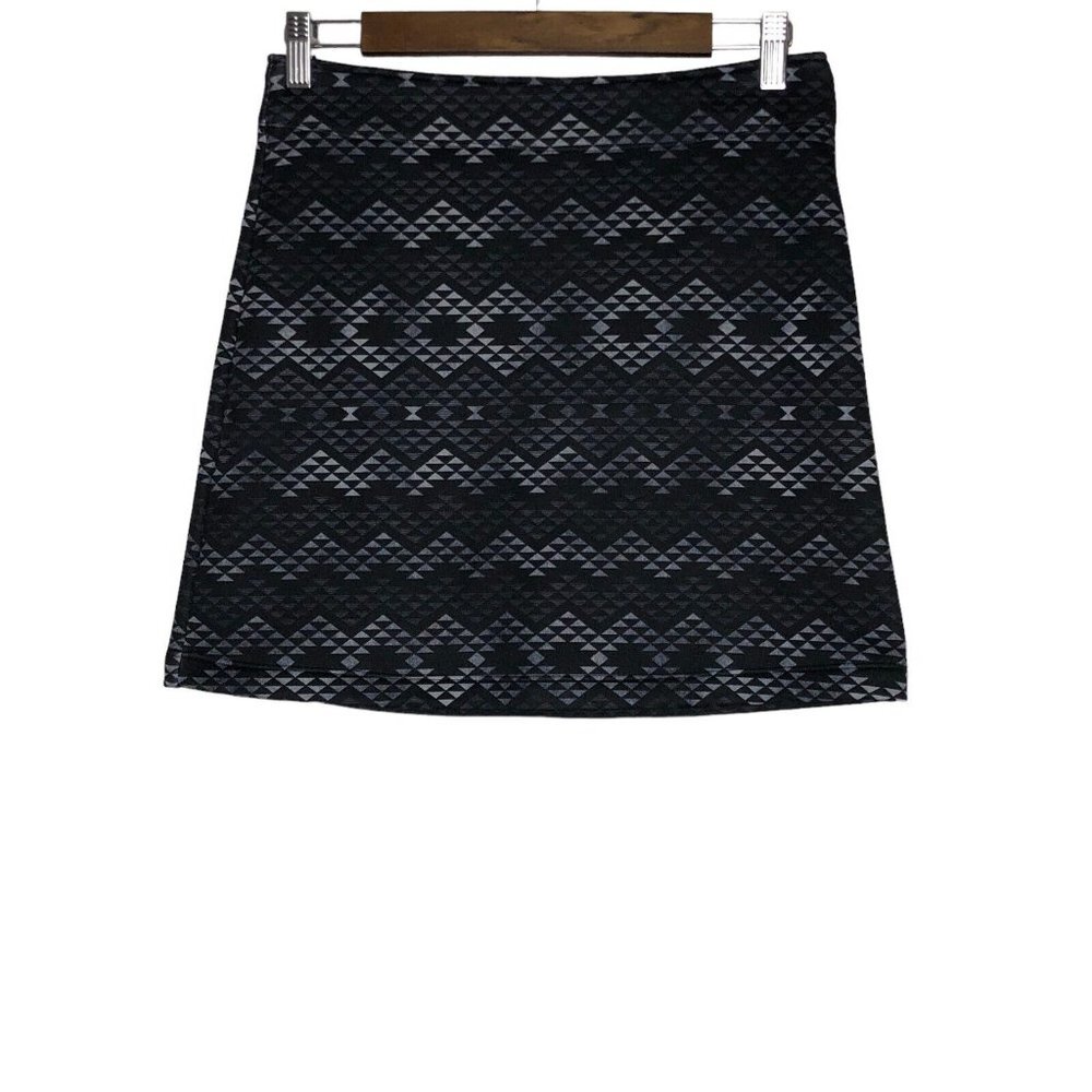 Athleta Black and Gray Fleece Lined Geometric Print Skirt Size Small
